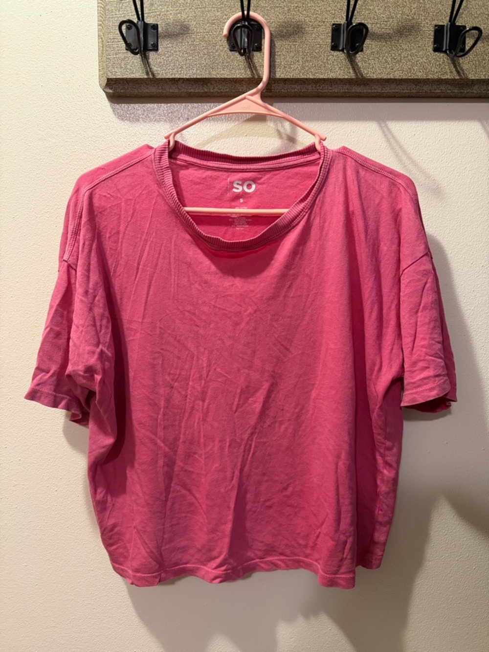 SO Pink Short-Sleeve Crewneck Tee